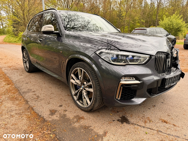 BMW X5 M M50d