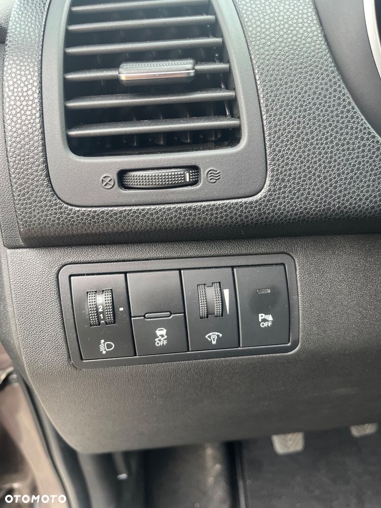 Kia Venga 1.6 CVVT Mind - 18