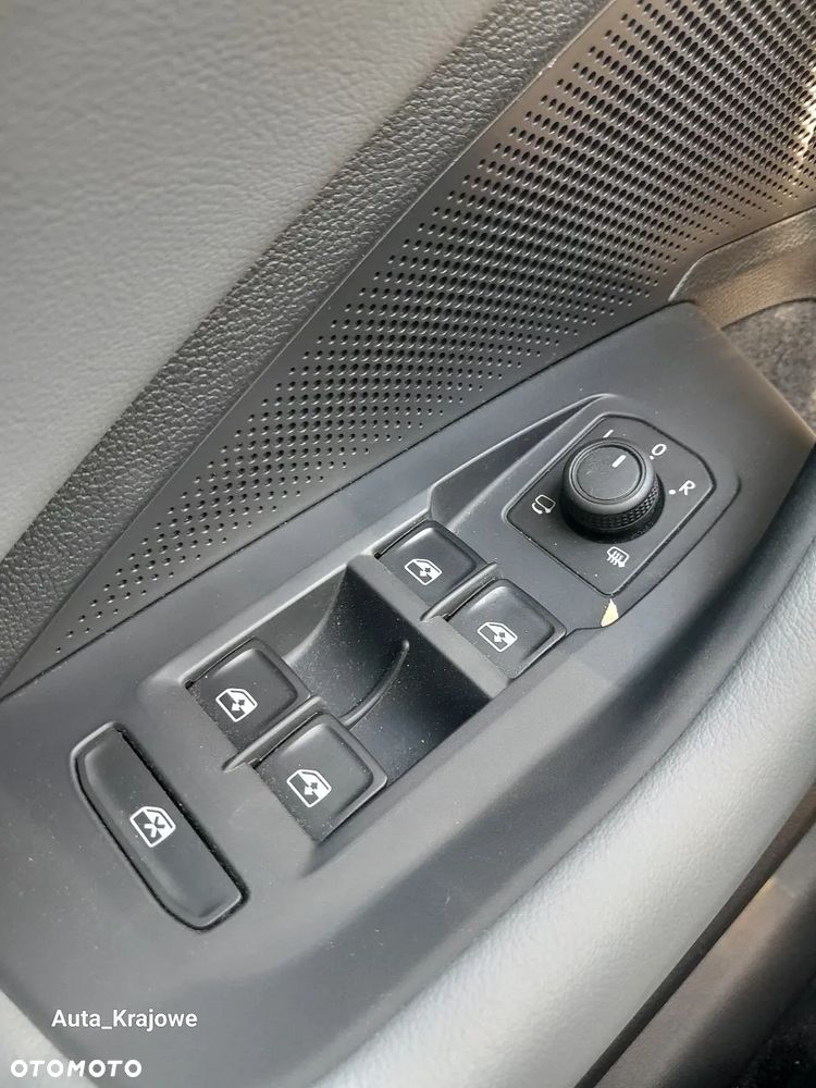 Volkswagen Passat - 30