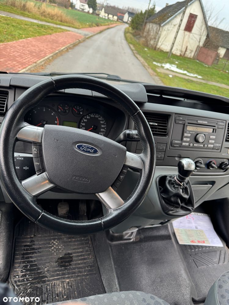 Ford Transit K Trend - 32