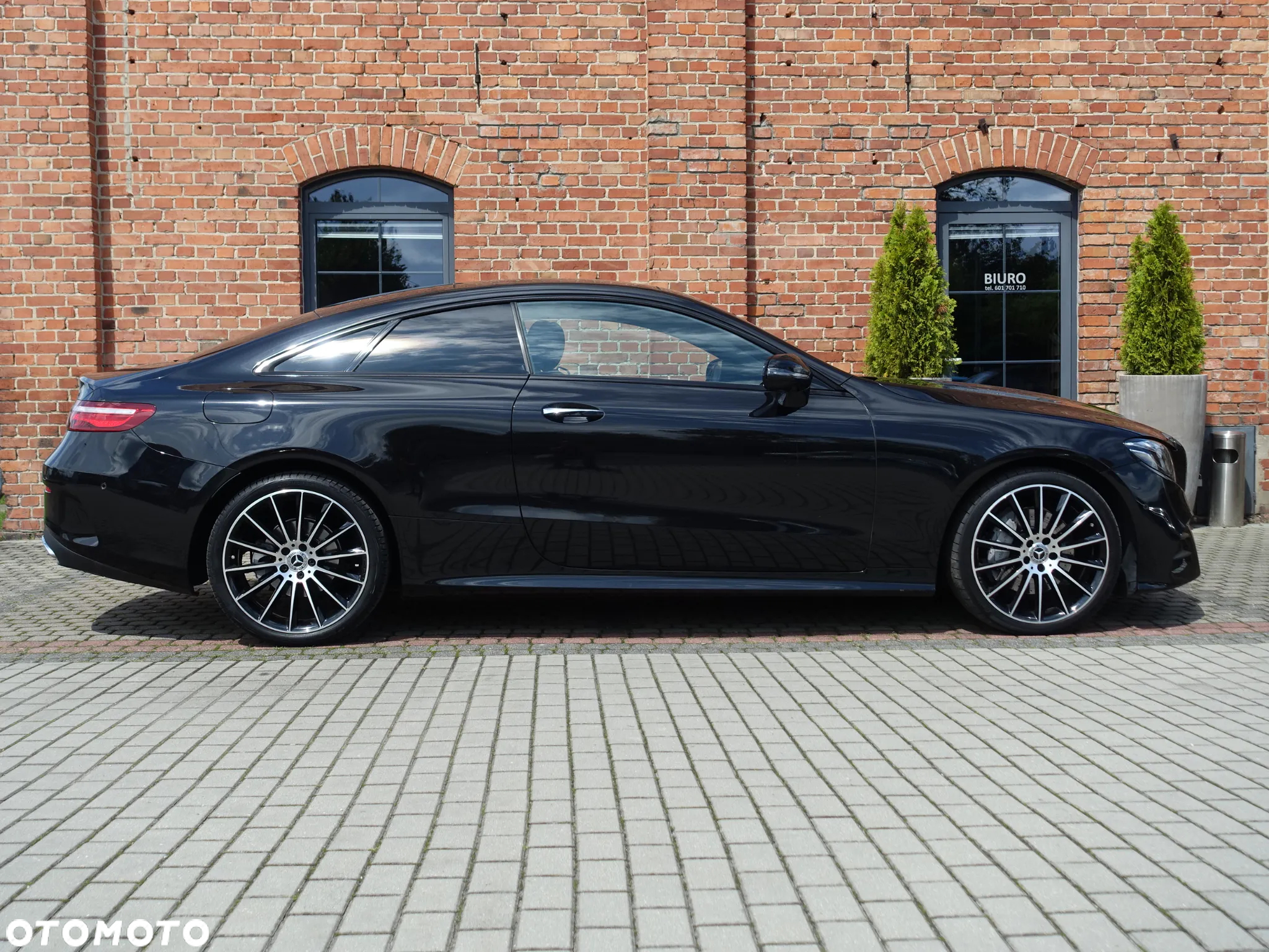 Mercedes-Benz Klasa E 220 d Coupe 4-Matic AMG - 5