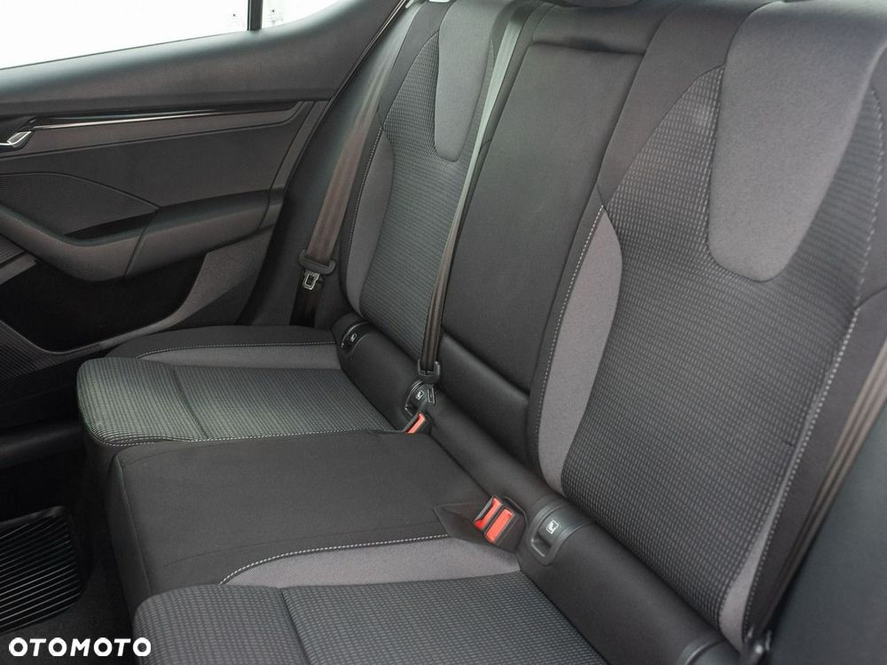 Skoda Octavia 1.5 TSI e-Tec Ambition DSG - 27