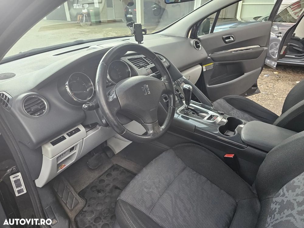 Peugeot 3008 - 5