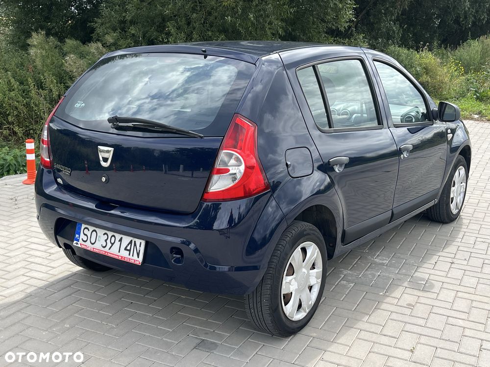 Dacia Sandero - 1