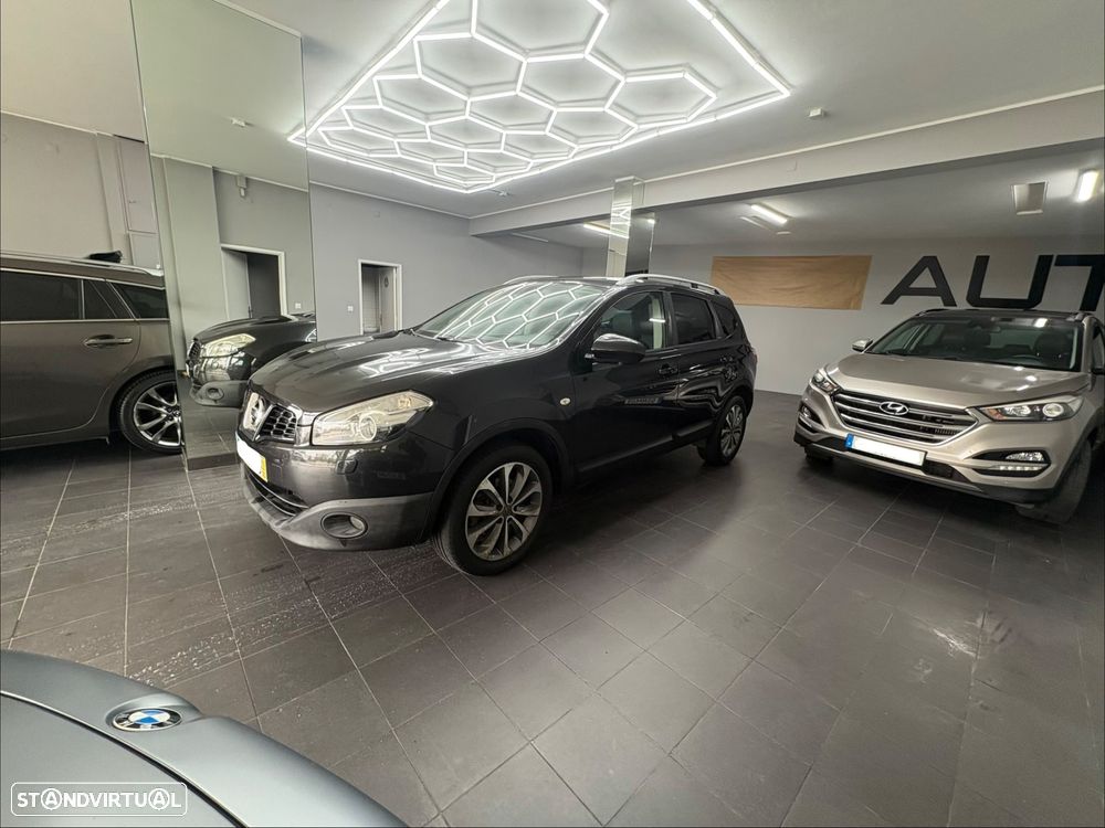 Nissan Qashqai +2 1.6 dCi Tekna Premium 18 360 - 45