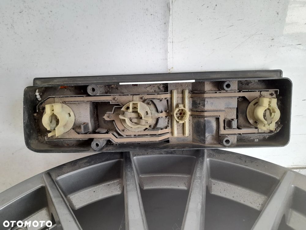 Lampa prawy tył Opel Ascona B SWF 9283236 - 3