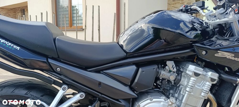 Suzuki Bandit - 24