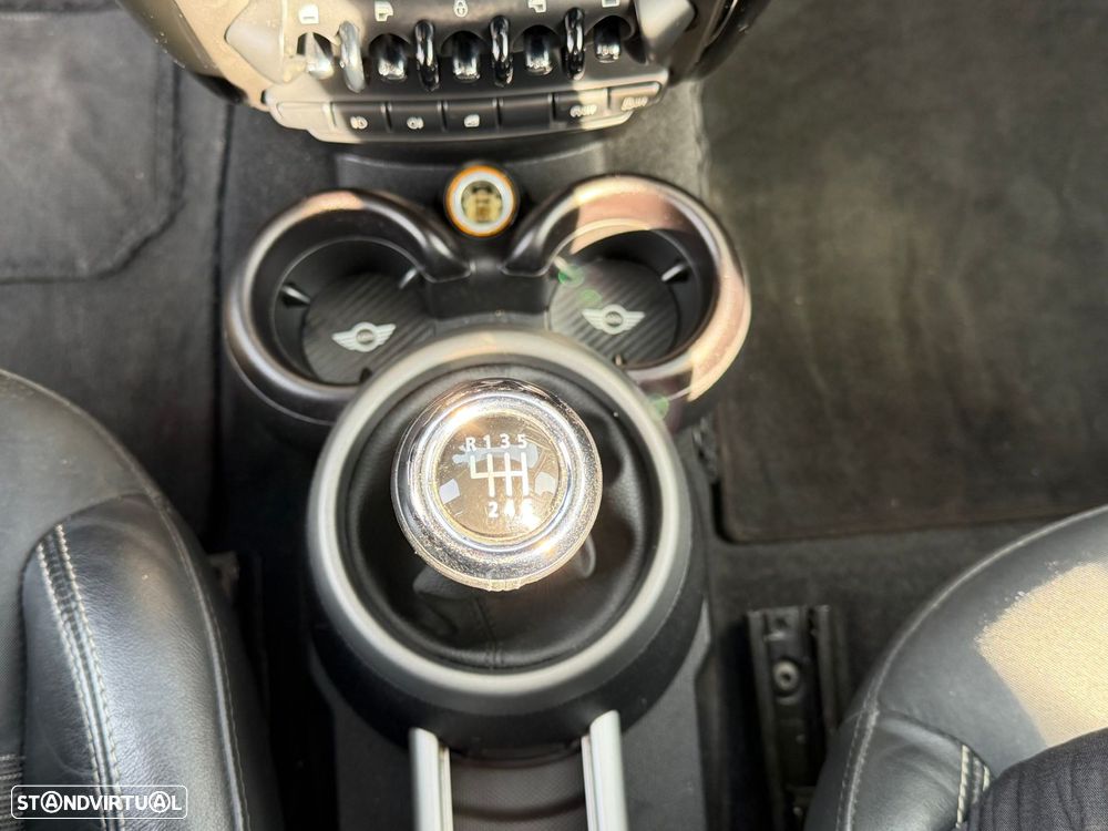MINI Countryman Cooper SD ALL4 - 15