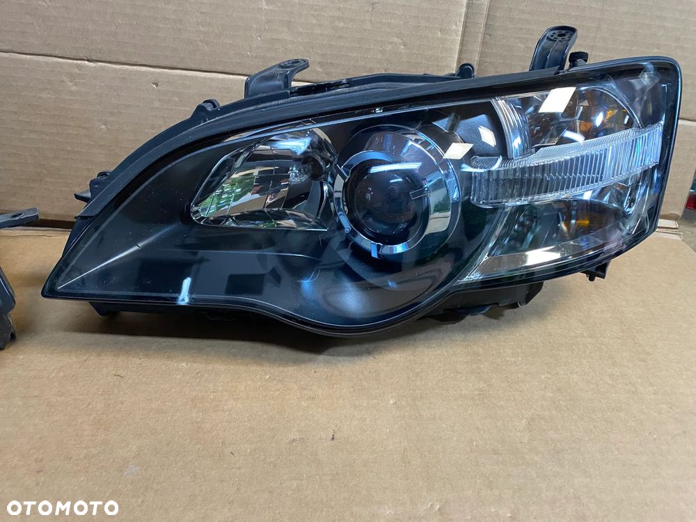 lampa legacy IV outback komplet eu całe - 2