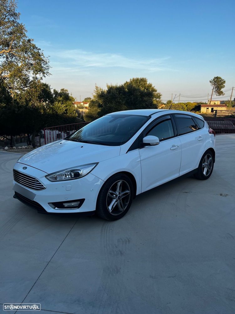 Ford Focus 1.0 SCTi Titanium - 2