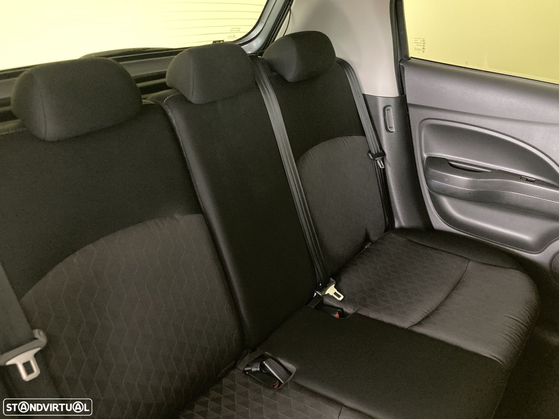 Mitsubishi Space Star 1.2 Intense - 8