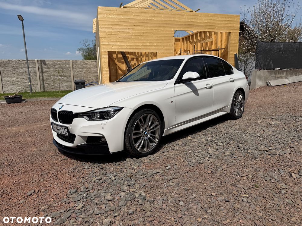 BMW Seria 3 320d xDrive M Sport - 1