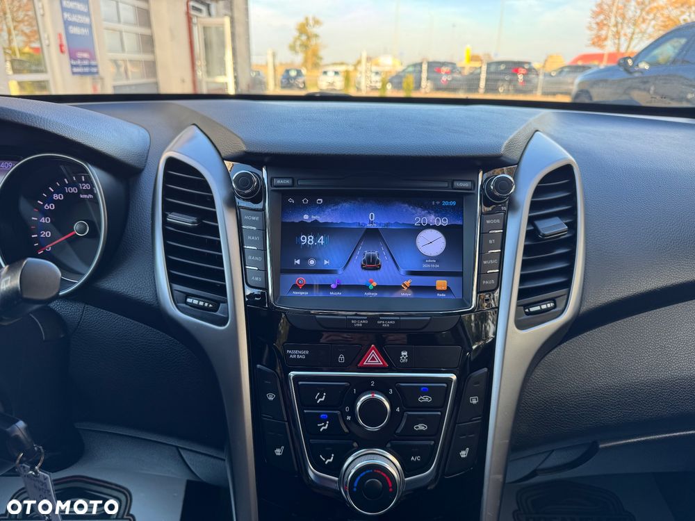 Hyundai i30 - 26