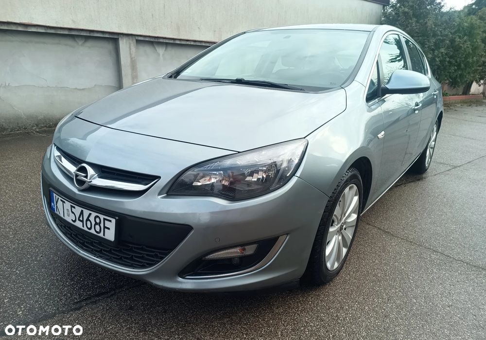 Opel Astra 1.4 T Cosmo S&S EU6 - 2
