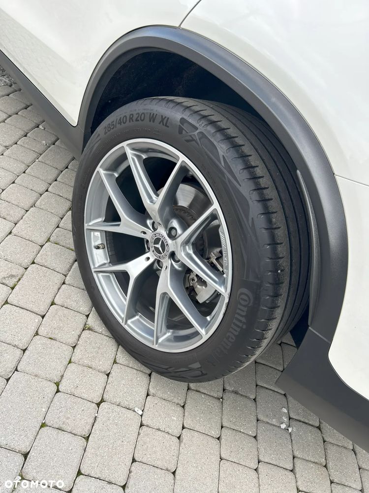 Mercedes-Benz GLC - 15