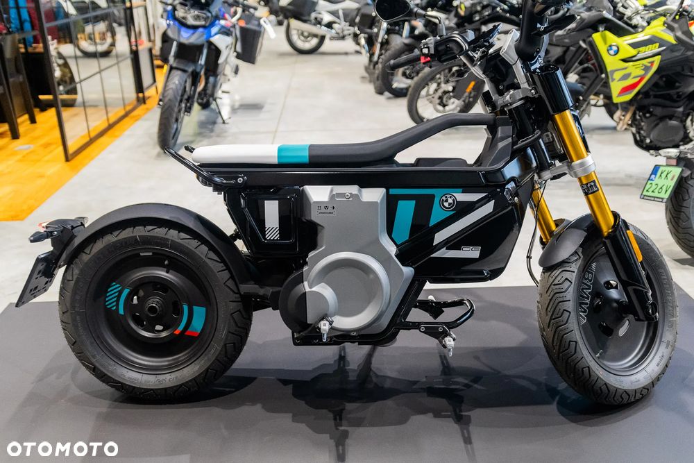 BMW CE 02 - 21