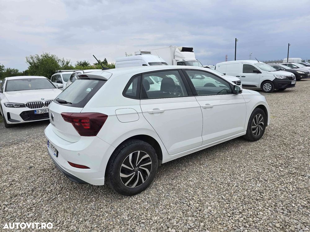 Volkswagen Polo - 4