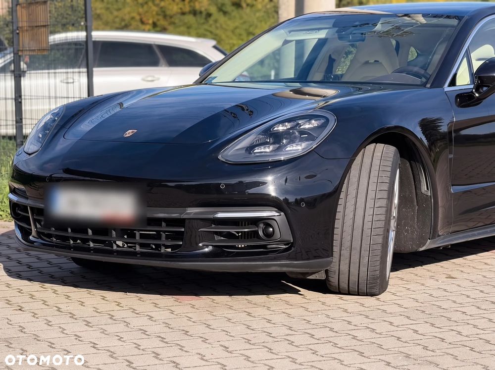 Porsche Panamera - 19