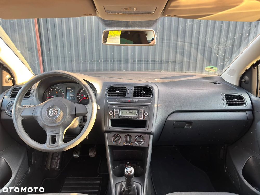 Volkswagen Polo 1.2 Tour Edition - 12