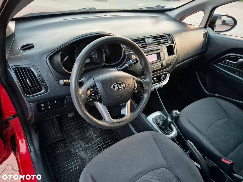 Kia Rio 1.2 M - 15