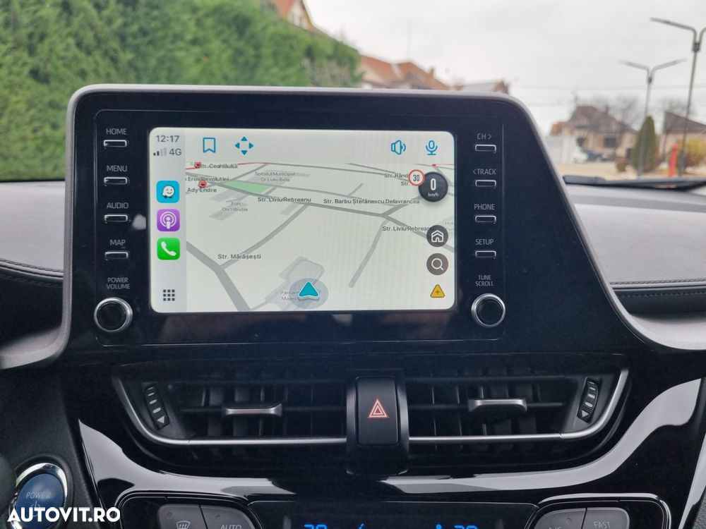 Toyota C-HR 1.8 HSD 122 CP 4x2 CVT Style - 13