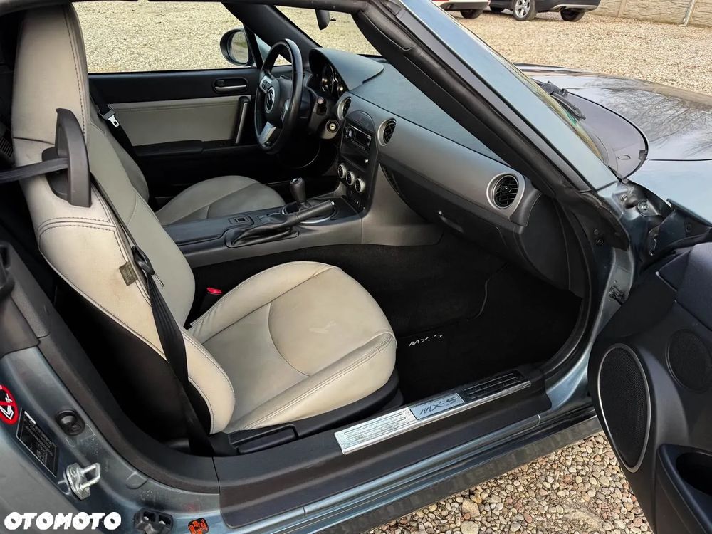 Mazda MX-5 - 25
