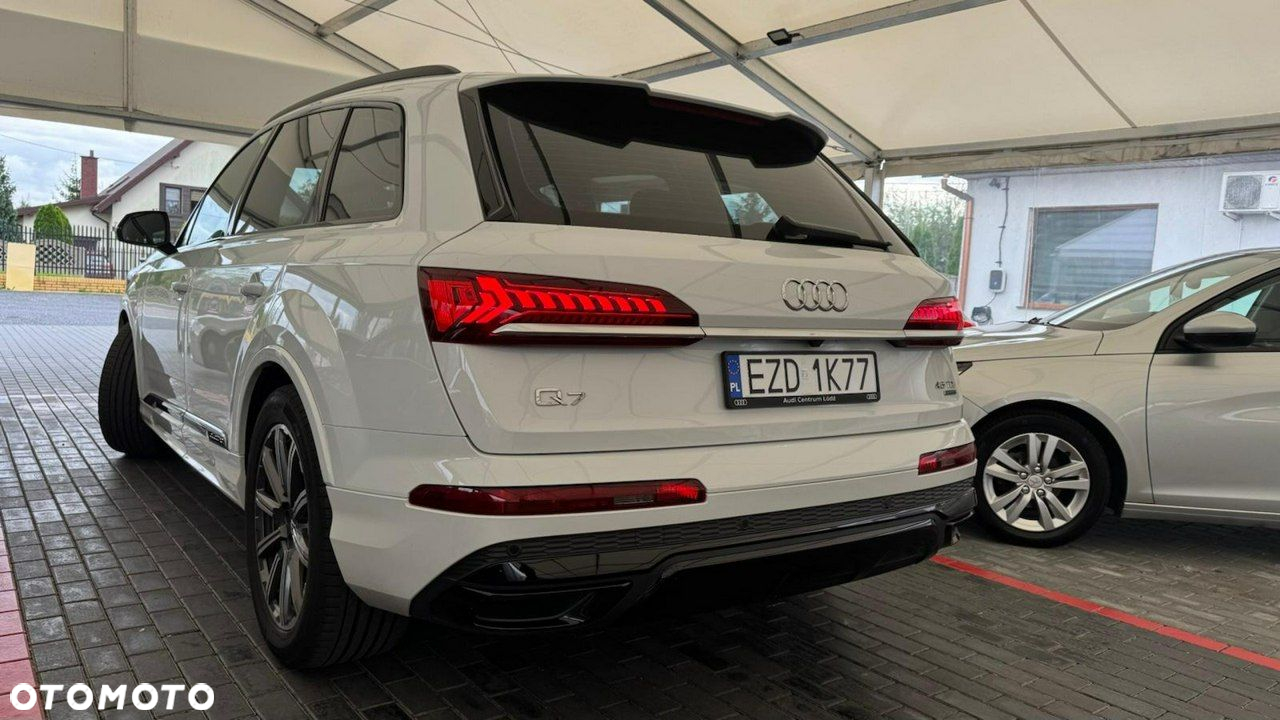 Audi Q7 - 30