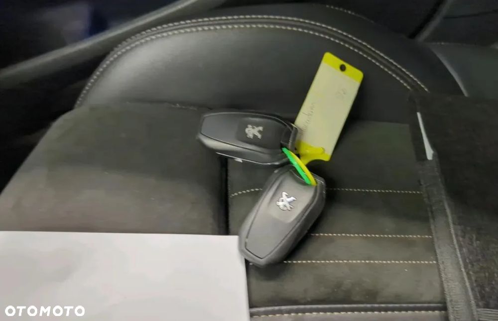 Peugeot 5008 BlueHDi 180 EAT8 GT Pack - 11