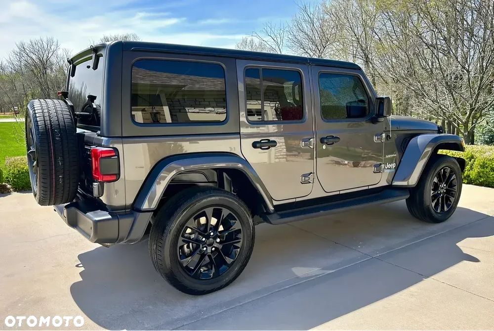 Jeep Wrangler - 7