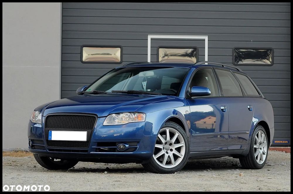 Audi A4 Avant - 11