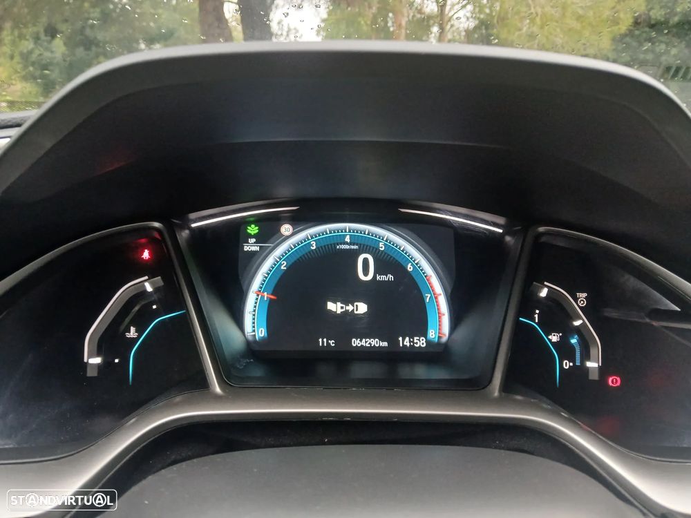 Honda Civic 1.5 i-VTEC Elegance Navi - 7