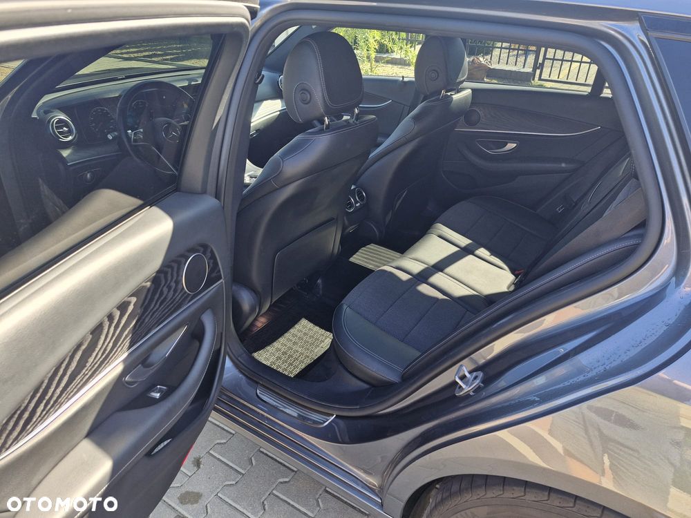 Mercedes-Benz Klasa E 220 d 9G-TRONIC Avantgarde - 12