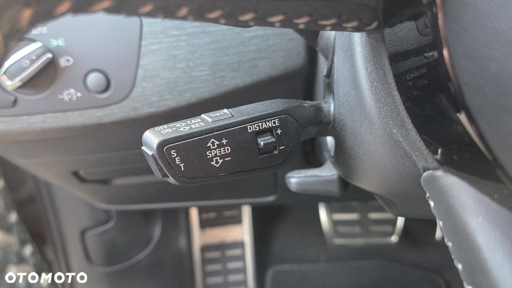 Audi A4 Avant 40 TDI S tronic quattro design - 37