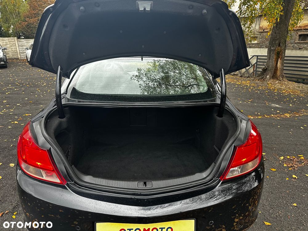 Opel Insignia - 21