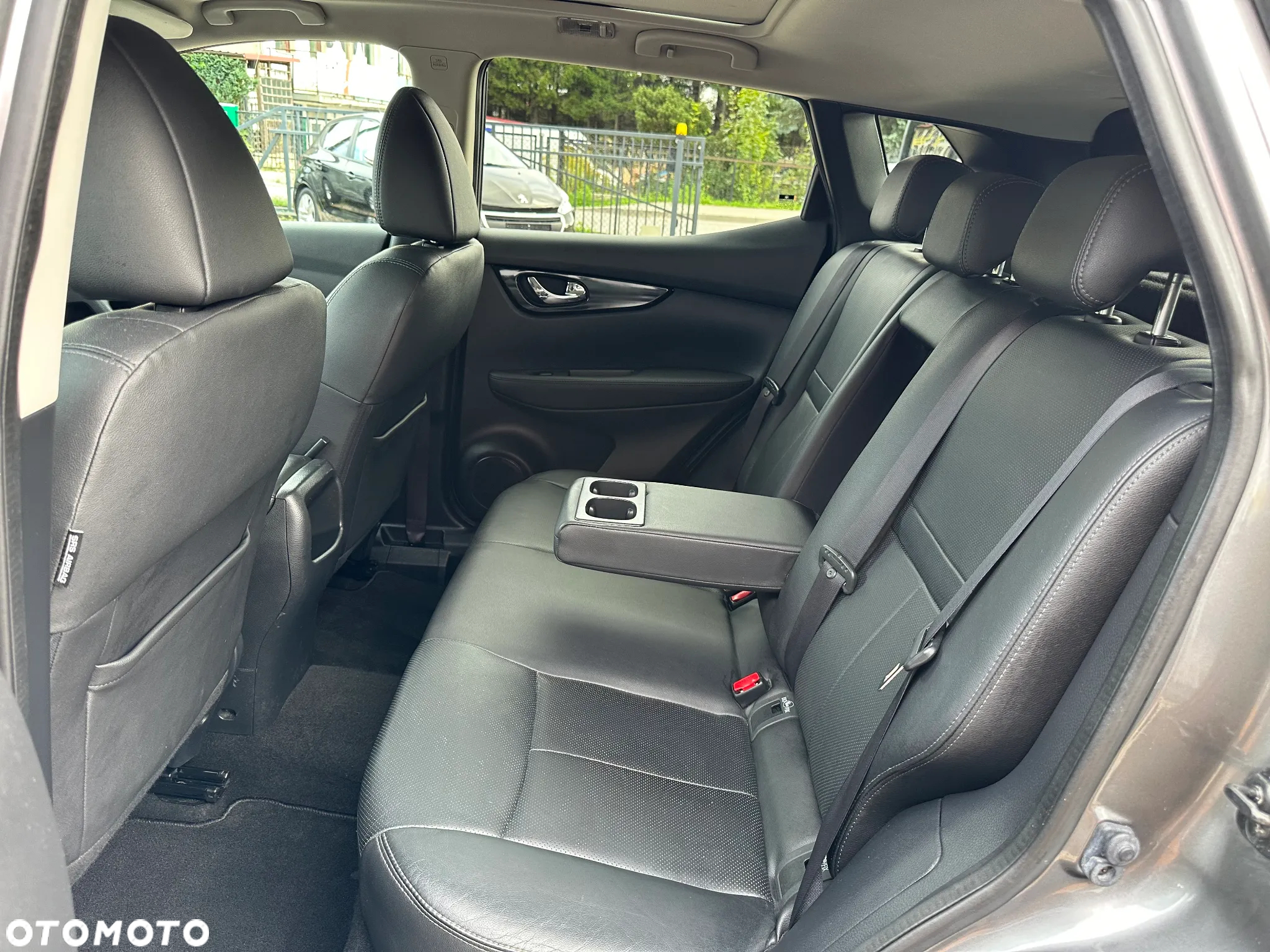 Nissan Qashqai 1.6 dCi Tekna - 9