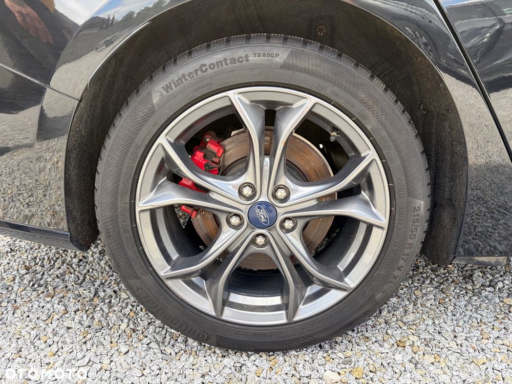 Ford Focus 2.0 EcoBlue ST - 32