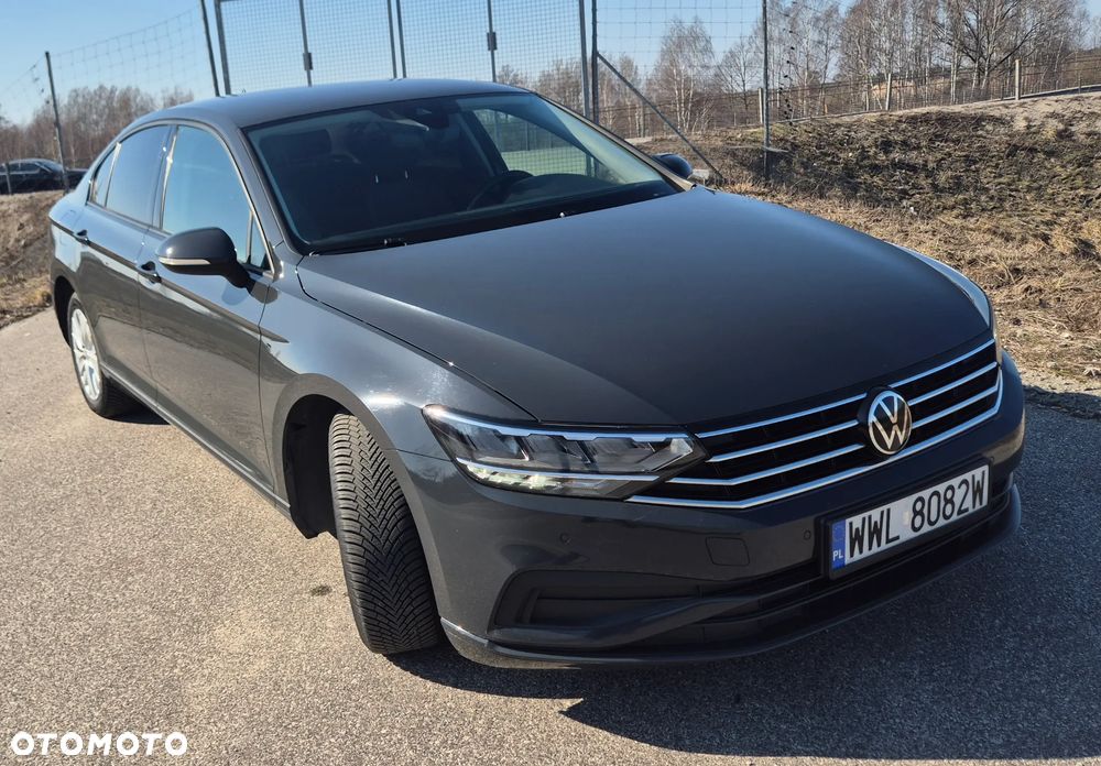 Volkswagen Passat 1.5 TSI EVO Essence DSG - 3