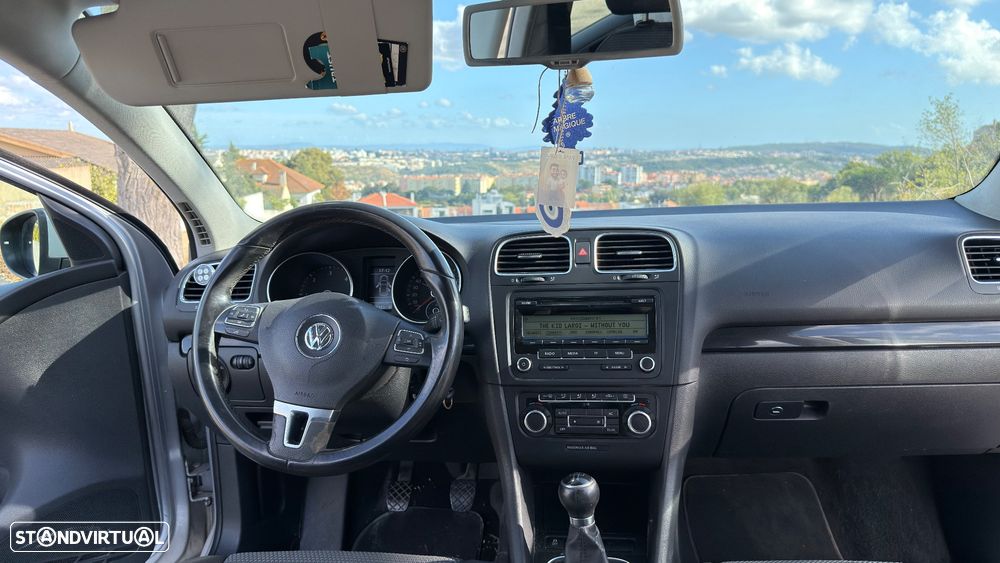 VW Golf 1.6 TDi Confortline - 8