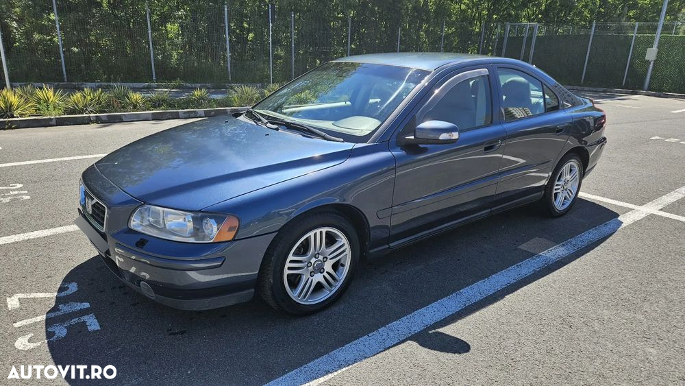 Volvo S60 2.4 D5 Kinetic - 2