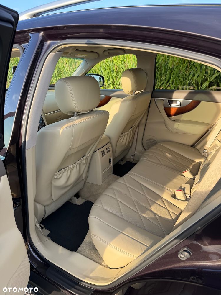 Infiniti QX70 3.7 S Premium EU6 - 13