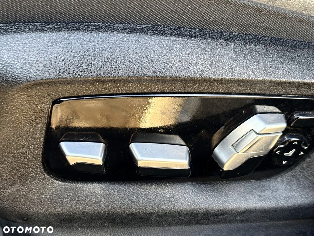 BMW 6GT 640i GPF xDrive Luxury Line sport - 17