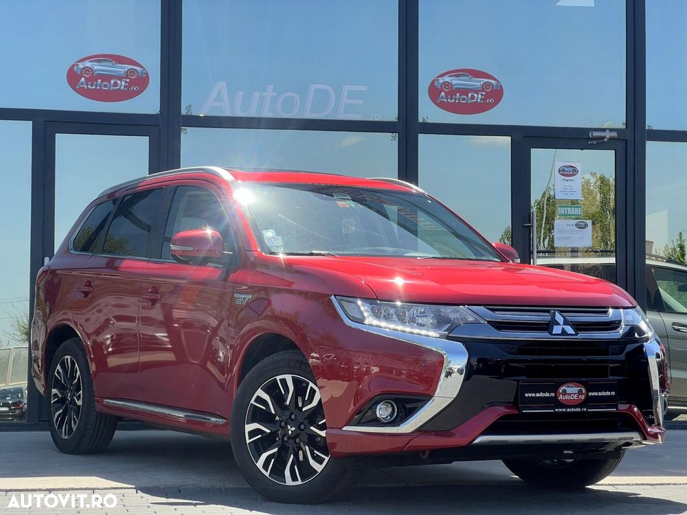 Mitsubishi Outlander - 3