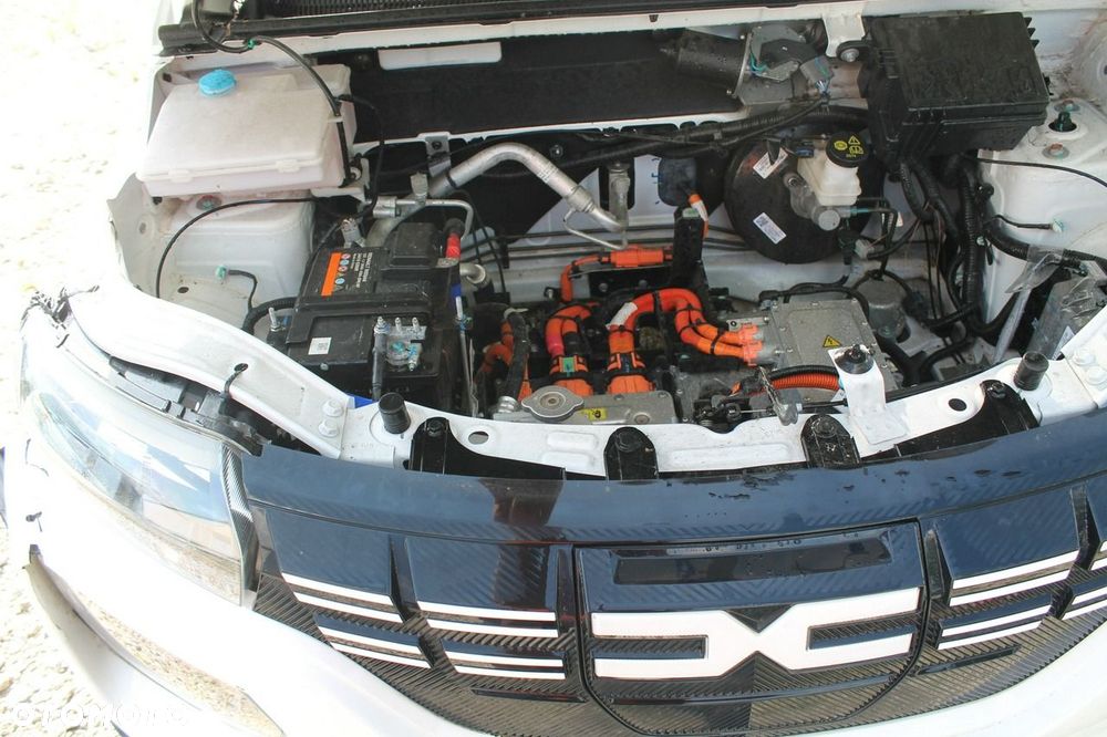 Dacia Spring - 15