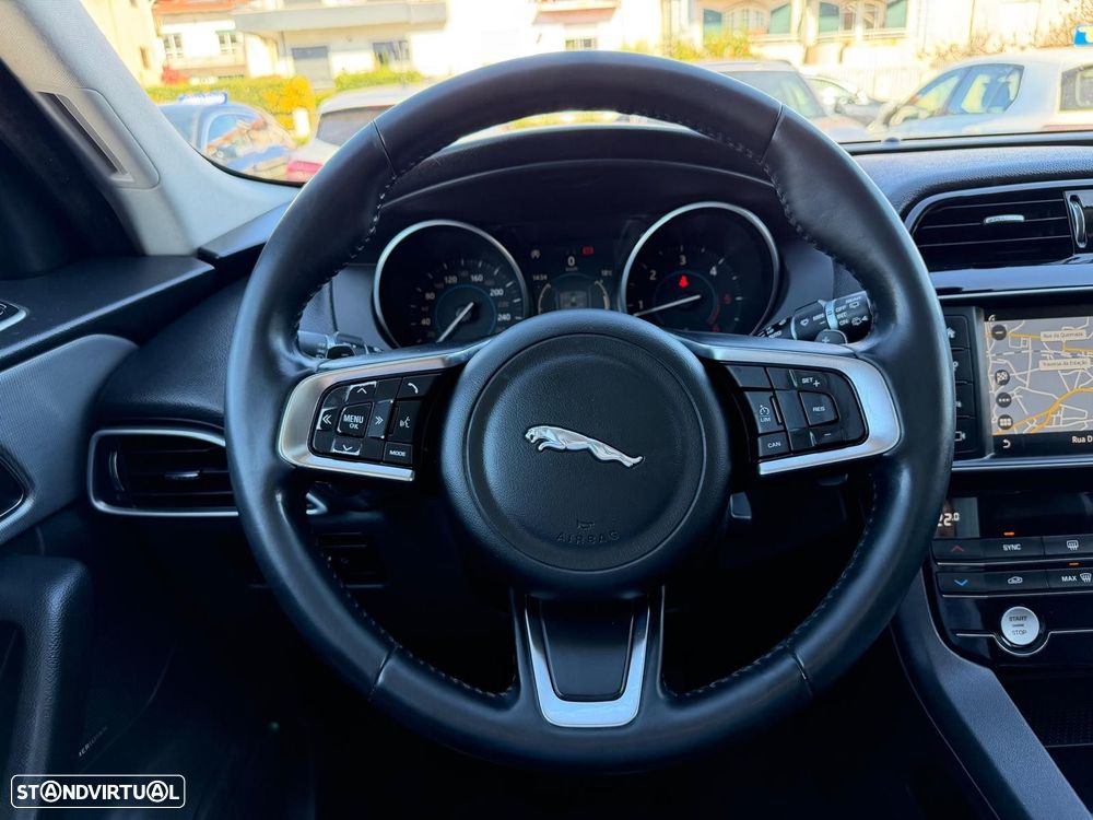 Jaguar F-Pace 2.0 i4D Prestige Aut. - 23