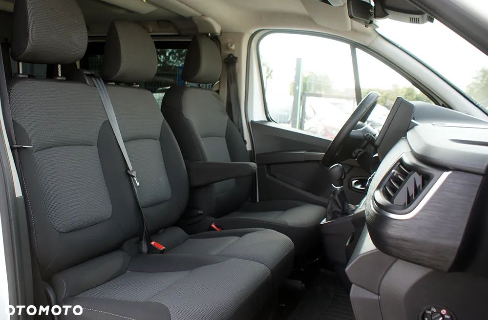 Renault Trafic SpaceClass 2.0 dCi Escapade EDC - 10