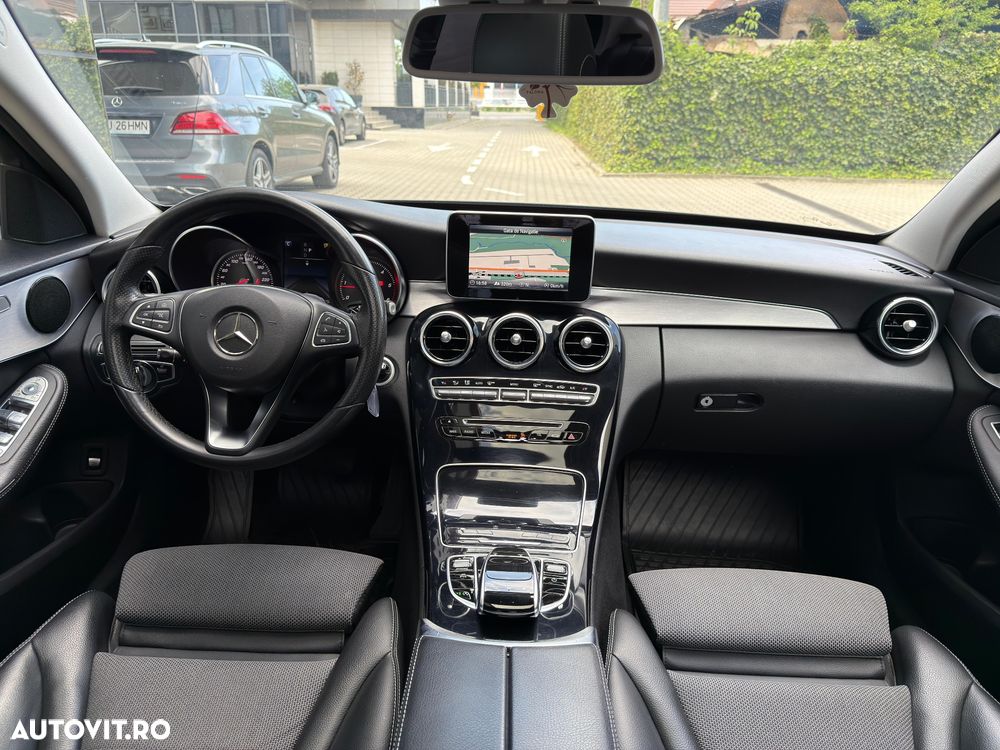 Mercedes-Benz C 220 d 4Matic 9G-TRONIC Avantgarde - 25