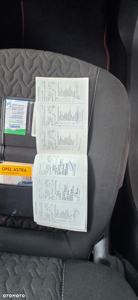 Opel Astra 1.4 EcoFLEX Start/Stop Sport - 37