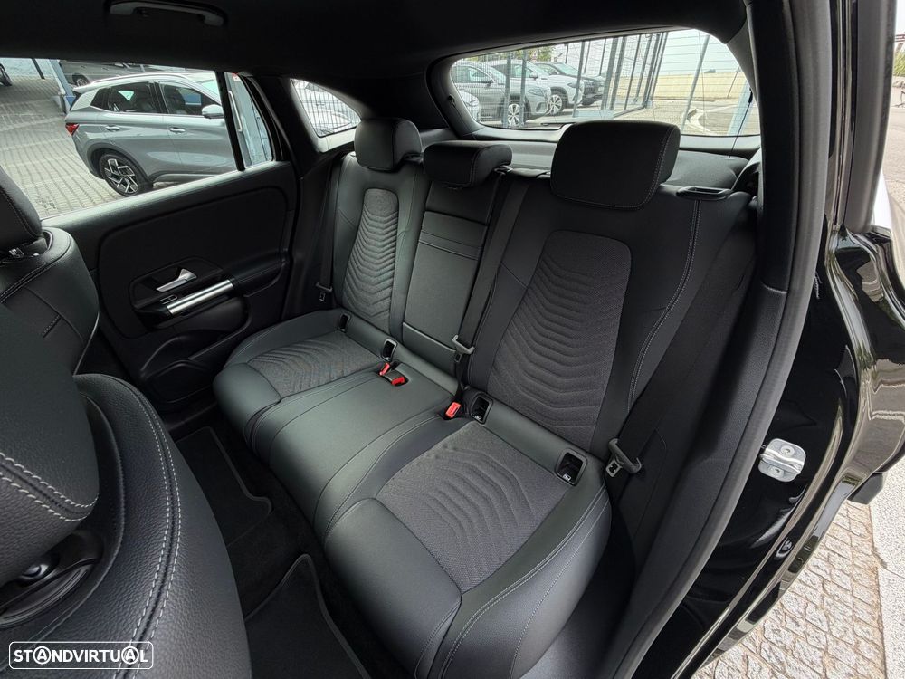 Mercedes-Benz EQA 250 Progressive - 57
