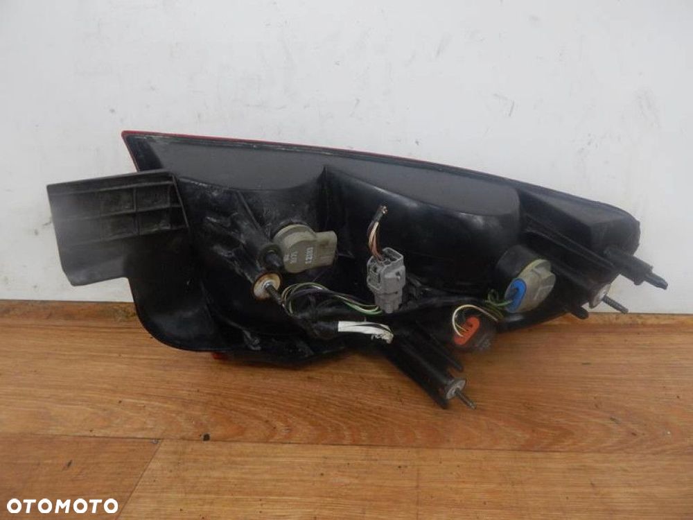 chrysler intrepid lampa tył prawa - 2