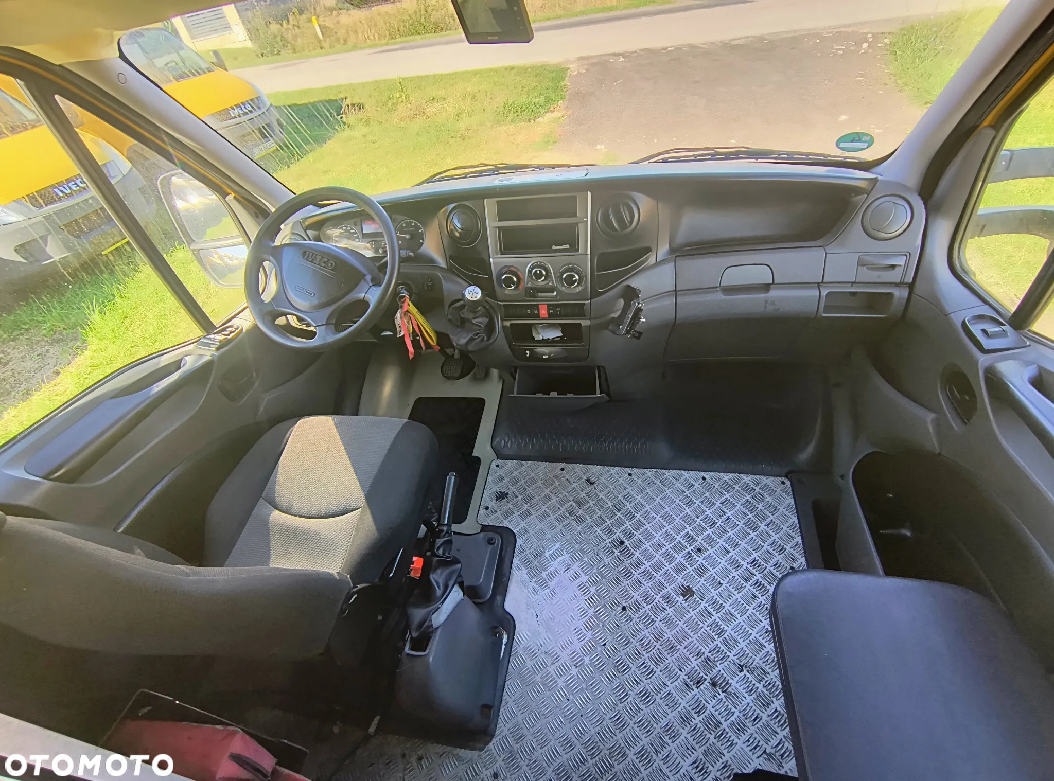 Iveco Daily 35s11 pocztowy POCZTA UPS DHL SPRINTER 308 FOOD TRUCK Autosklep - 12